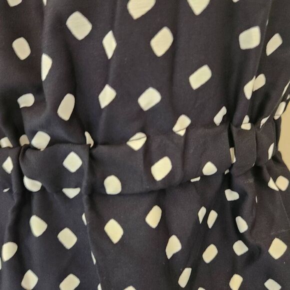 Women's pleated sleeveless above me black white geometric square print dress nwt - Picture 2 of 3